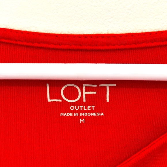 Loft Boat Neck Circular Flounce Sleeve Top Blouse Red Women’s Medium - Picture 4 of 4